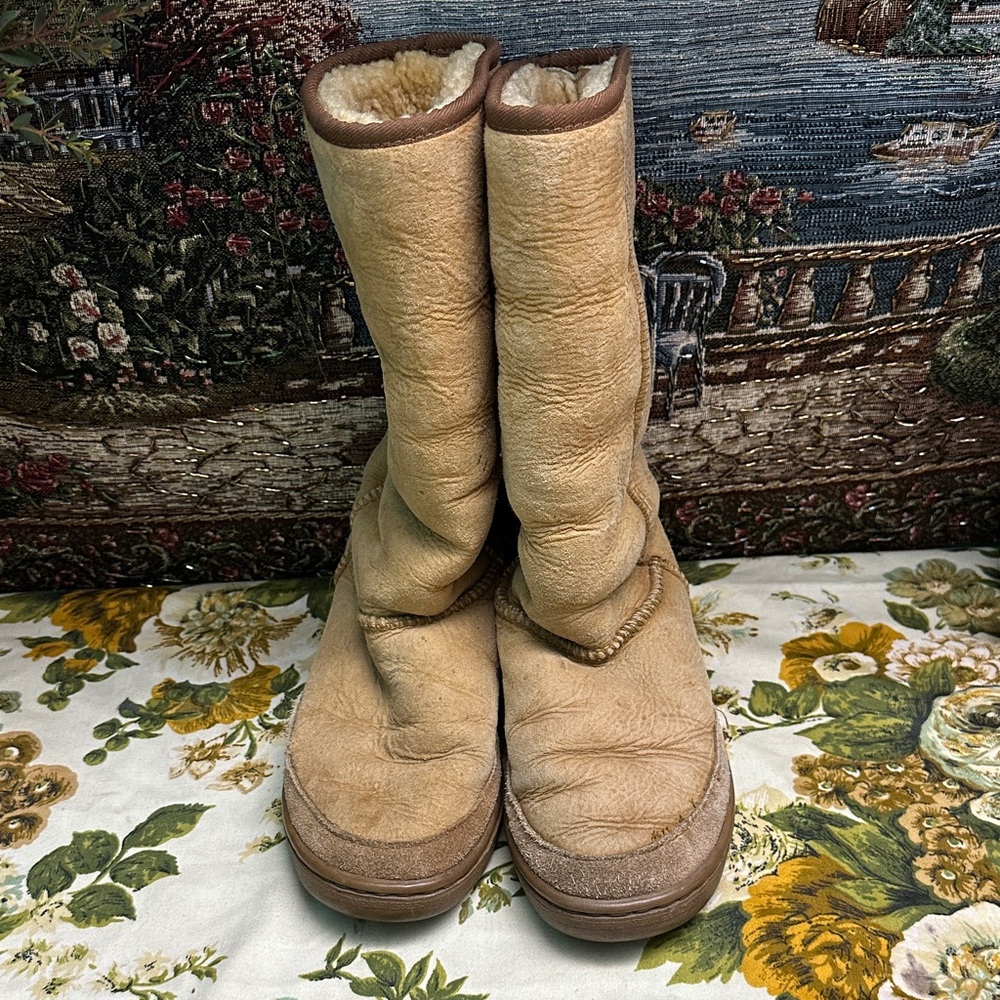 Ugg Australia tall boots unisex